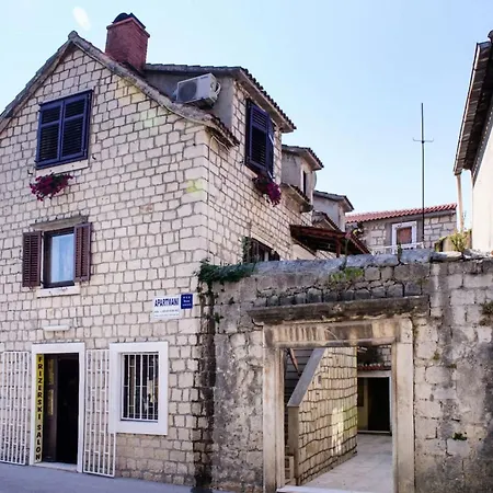 Four Bedroom Vakantiehuis *